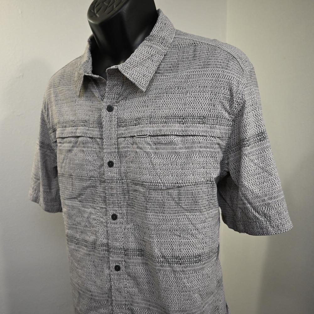REI CO-OP Vented Shirt Mens Size XL Gray Nylon Stretch Wicking Short Sleeve